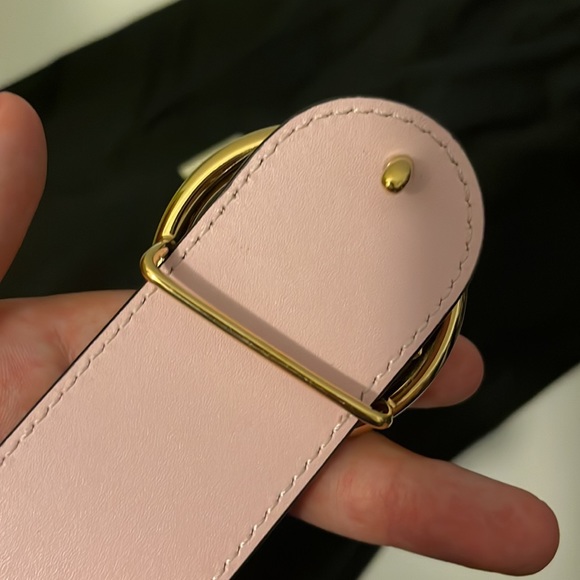AUTHENTIC Fendi reversible belt - Picture 4 of 4